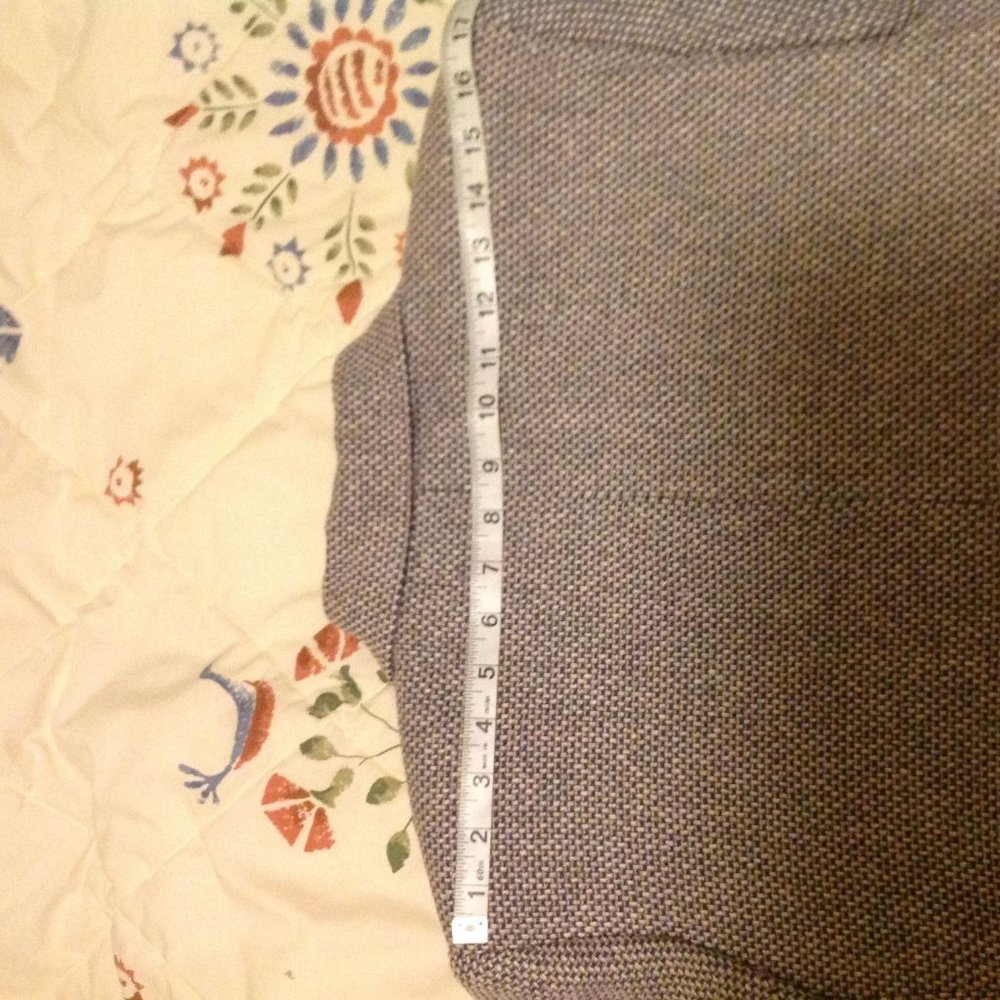 Women's Jacket - Picture 3 of 10